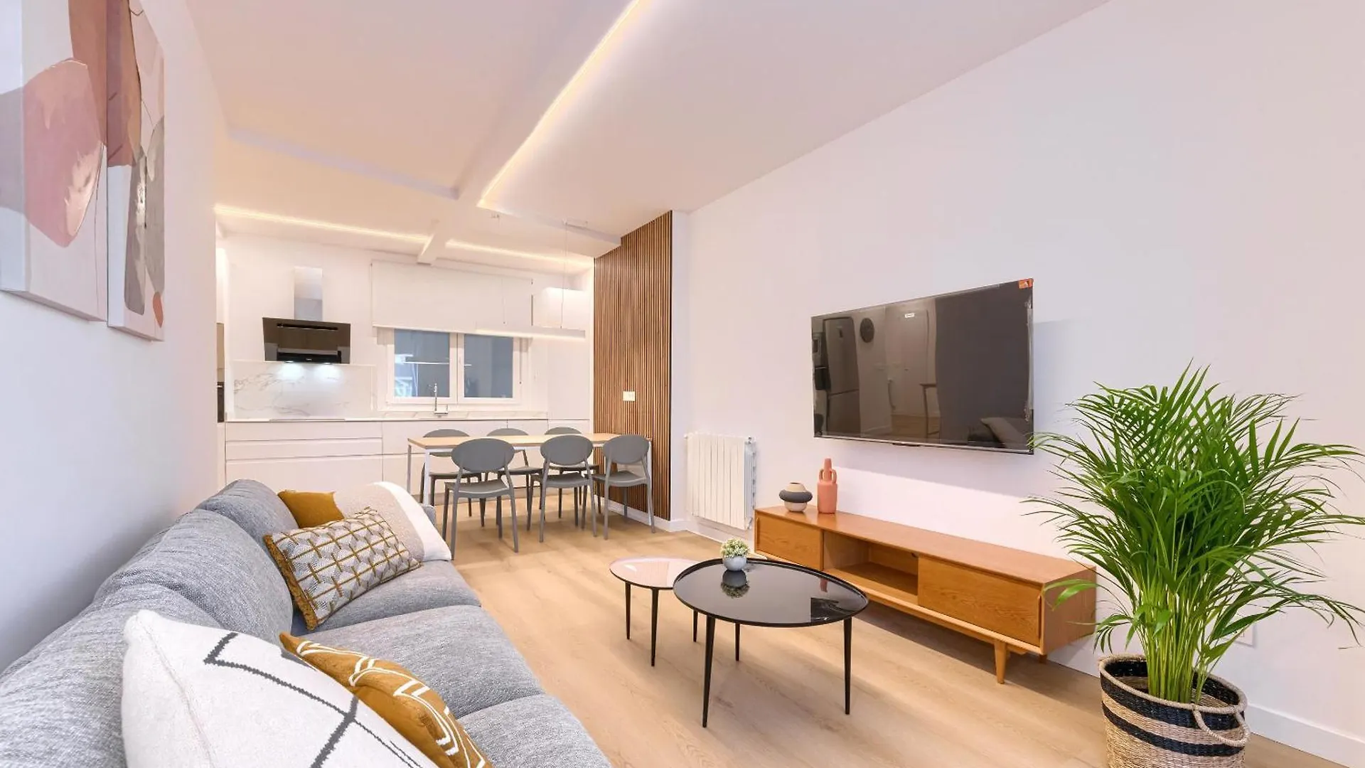 Estilo Y Comodidad Junto Al Hospital Y Central Bus Bilbao Spain