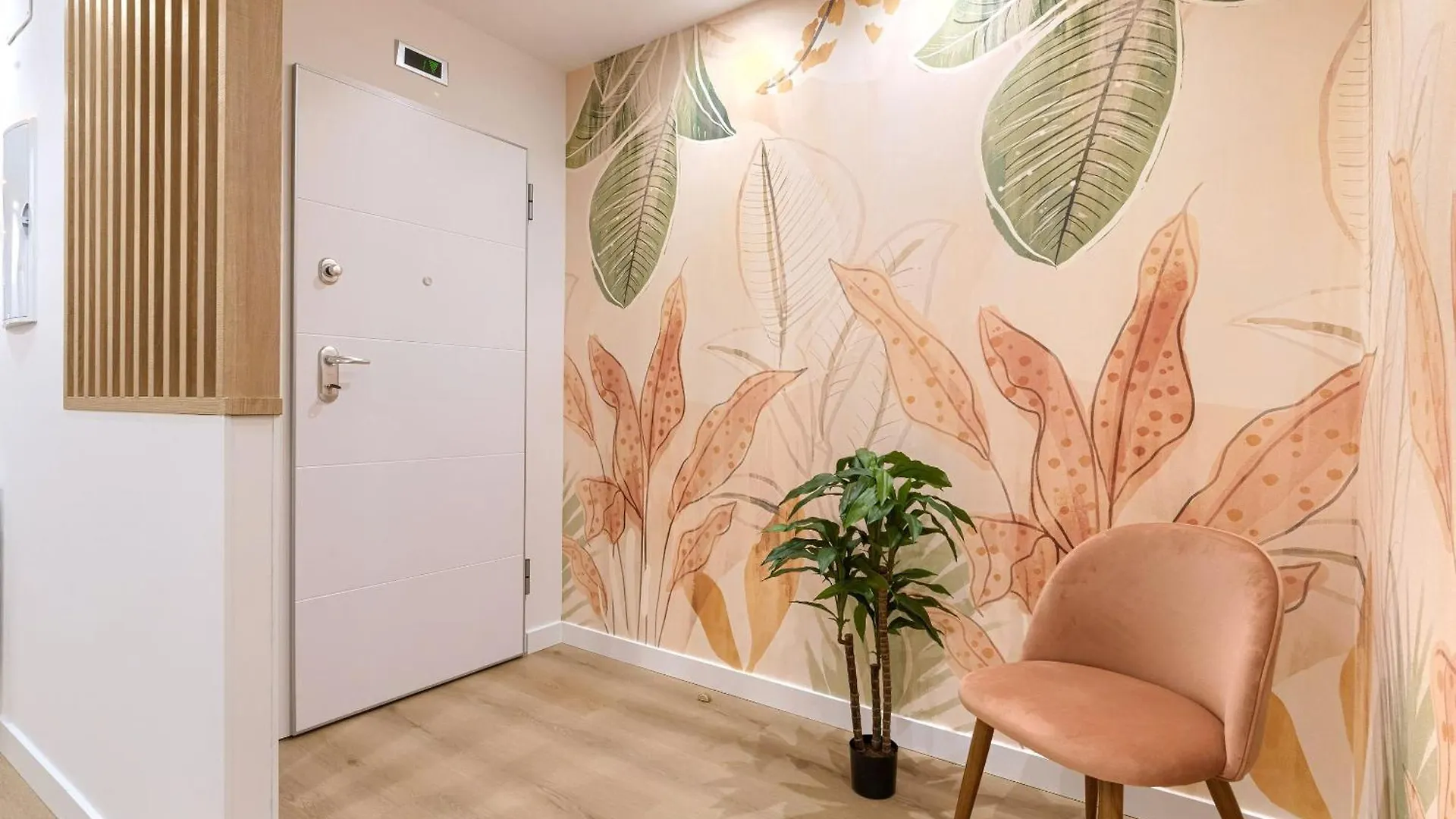 Estilo Y Comodidad Junto Al Hospital Y Central Bus Bilbao 0*,  Spain